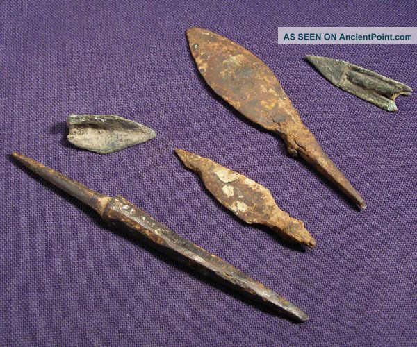 5 Roman, Celtic And Scythian Bronze And Iron Arrowhead Roman photo