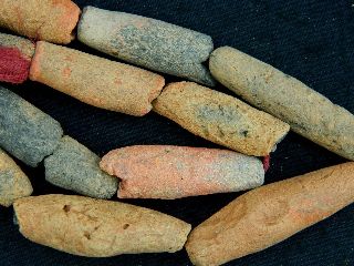 25 Neolithic Neolithique Fishnet Weights /beads - 6500 To 2000 Bp - Sahara photo