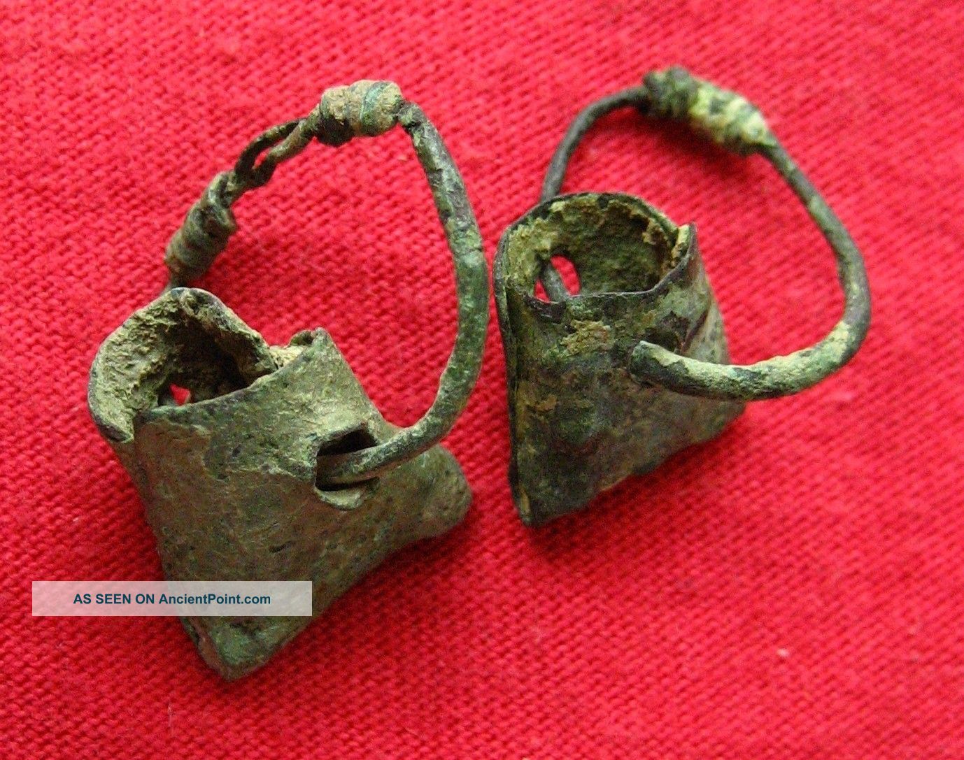 Ancient Roman Bronze Earrings 25mm And 25mm P42 Roman photo