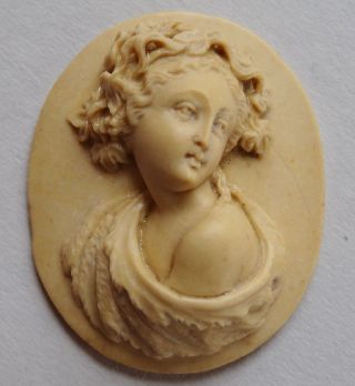 Perfect Italian Lava Cameo - Roman Style 19th Century 29/24mil - - - 1,  1/0,  9 Inches photo