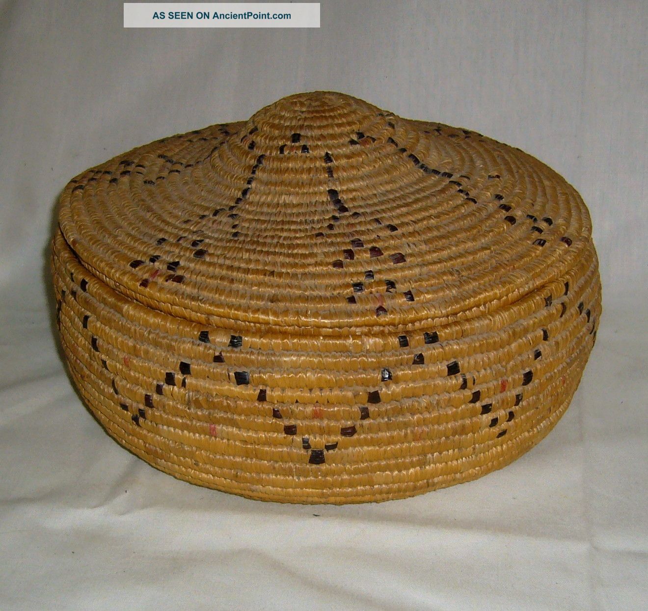 Antique Excellent Eskimo Inuit Yup ' Ik Indian Heavy Coiled & Lidded Woven Basket The Americas photo