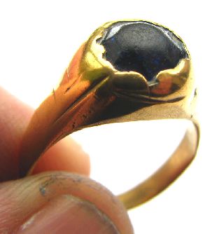 Medieval Gold Gilt Stirrup Ring With Dark Blue Setting 16th Century photo