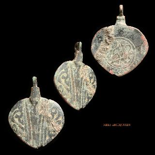 Old Islamic Bronze Leaf Shape Pendant photo