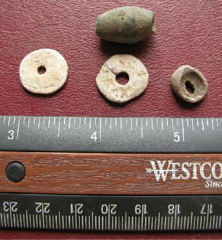 Metal Detector Find Ancient Artifacts 3 Lead And 1 Bronze Necklace Bead 7511 photo