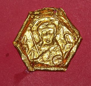 Perfect Anglo - Saxon Gold Huge Plate/mount photo