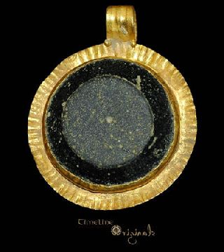 Rare Ancient Roman Gold Cabochon Disc Pendant 018868 photo
