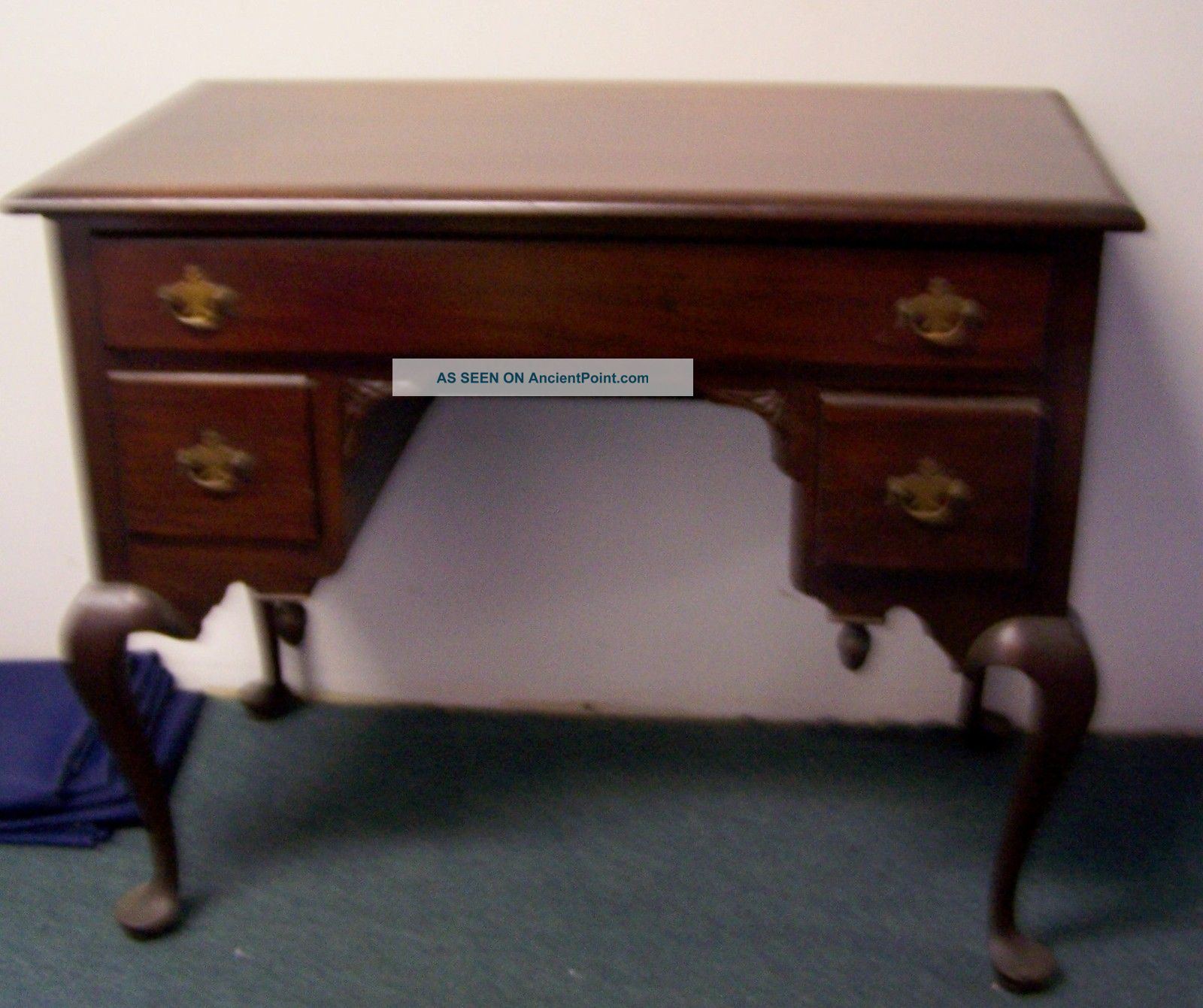 Lovely Charak Furniture Co Mahogany Desk Queen Anne Style C 1931 1900-1950 photo