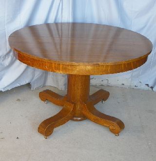 Antique Round Oak Dining Table - 3 Leaves photo