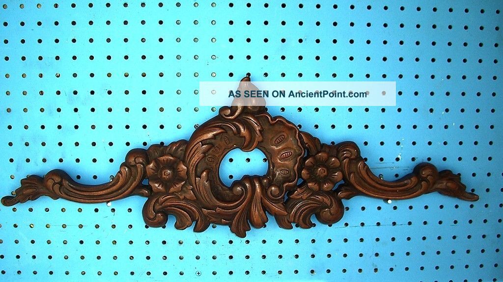 Finely Hand Carved Flower/ferns Wood Mahogany Cornice Parts & Salvaged Pieces photo