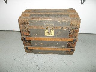 Antique Ladies Half Steamer Dome Top Trunk With Inside Tray (condition) photo