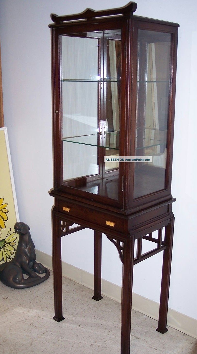 1940s Vintage Antique Curio Cabinet Mahogany Display Cabinet Chinese Chippendale 1900-1950 photo