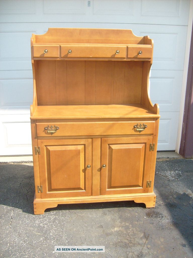Solid Maple Dinning Set,  Drop Leaf Table With (4) Chairs,  Buffet And Hutch Post-1950 photo