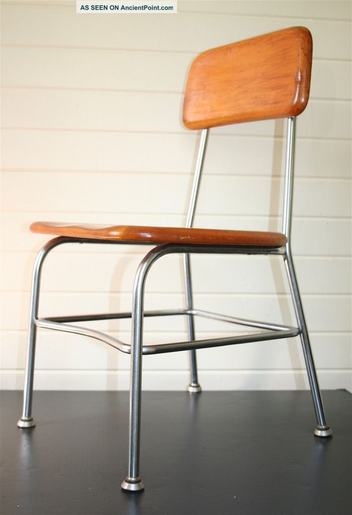 Vtg Mid - Century Modern Heywood Wakefield Eames Wood Chair Childs School Desk Post-1950 photo