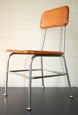 Vtg Mid - Century Modern Heywood Wakefield Eames Wood Chair Childs School Desk photo