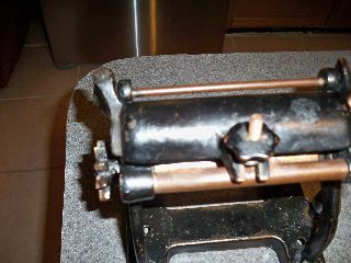 Pasta Maker 1920 - 30 - Early Type Cast Iron~3 Wheels~vitantonio - Very Little photo