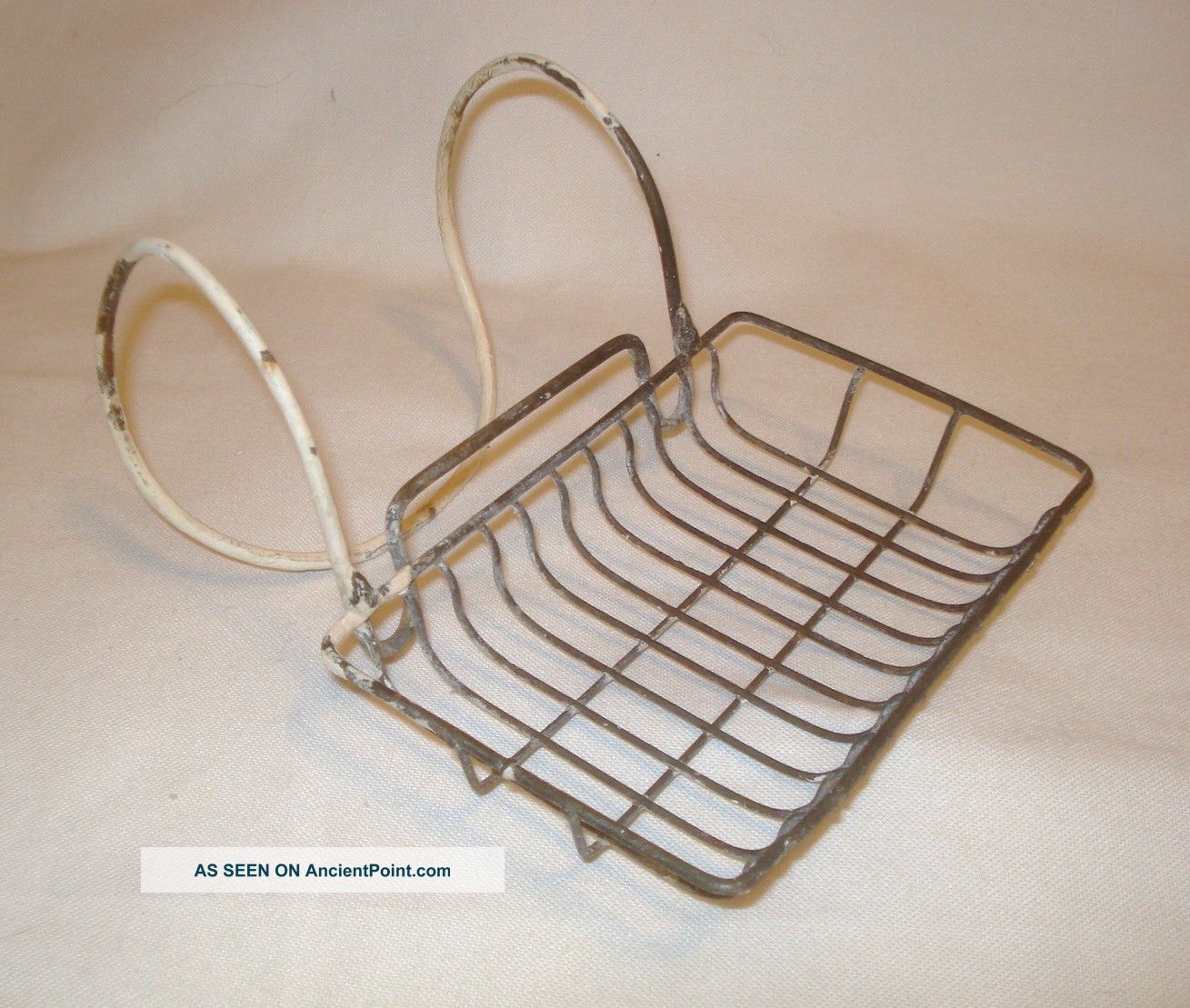 Old Vintage Antique Metal Wire Soap Holder Basket For Bathtub Tub / Sink / Steel Other photo