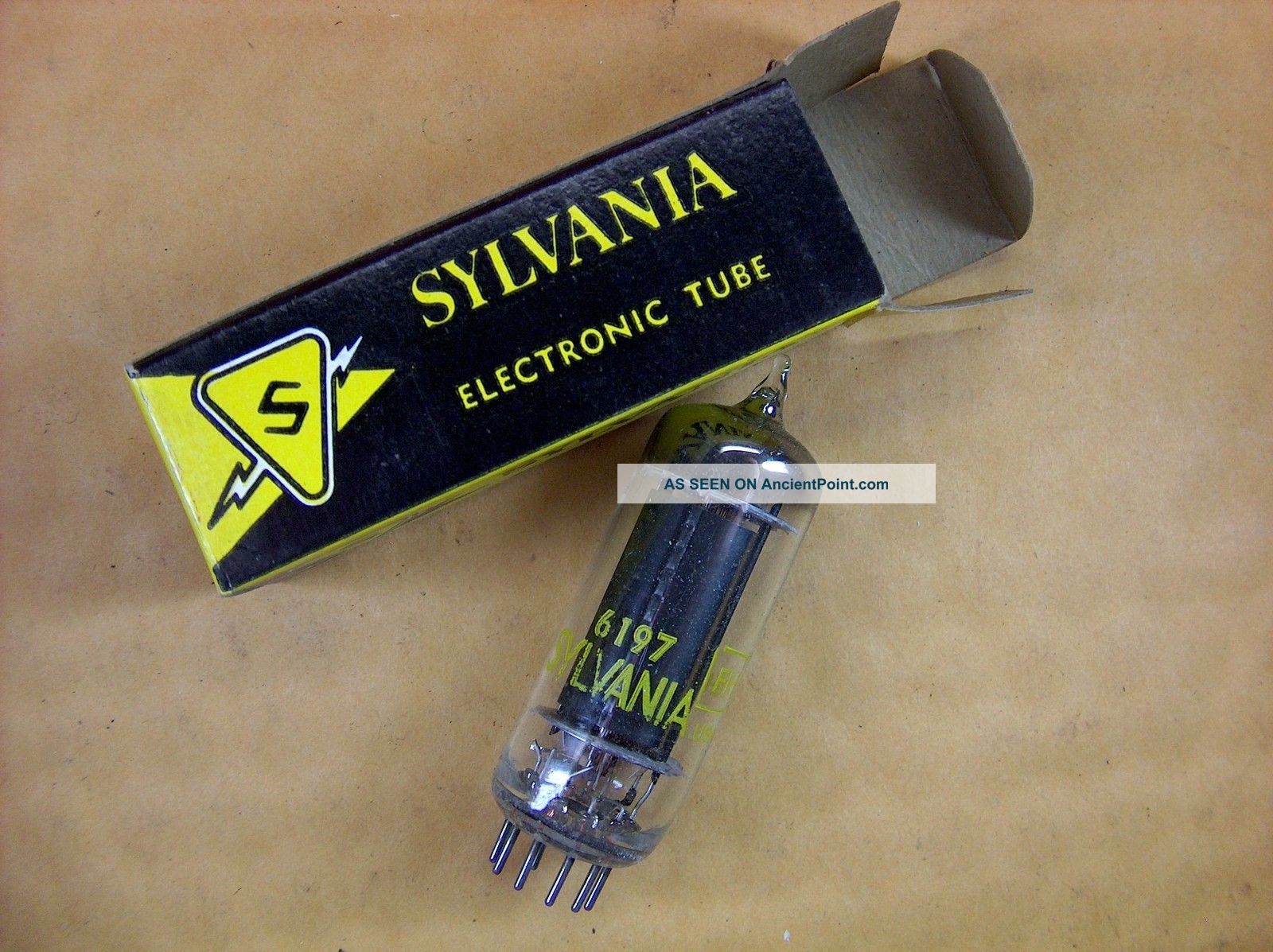 Vtg Sylvania Vacuum Electron Tube 6197 Ham Radio Tv Cb Amp Made In Usa ~nos~ Other photo