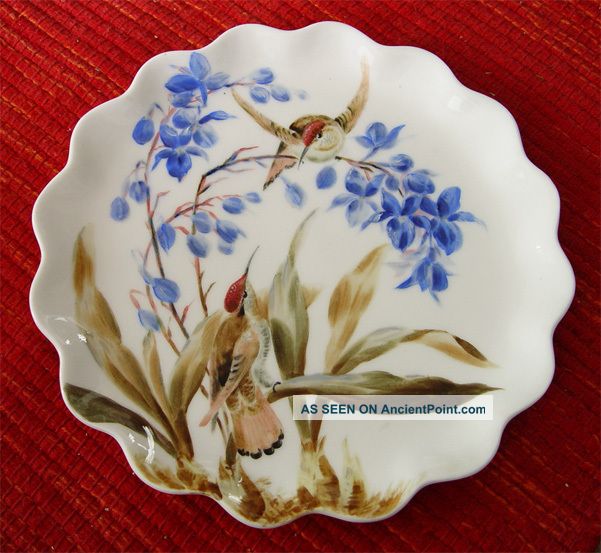 Beautifully Handpainted Victorian 19th Century Wavy Edge English Porcelain Plate Aesthetic Movement photo