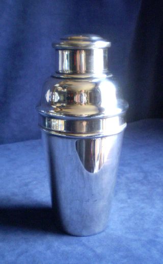 Large 1½ Pint ~ Art Deco ~ Silver Plate ~ Cocktail Shaker ~ C1935 Vg.  Cond photo