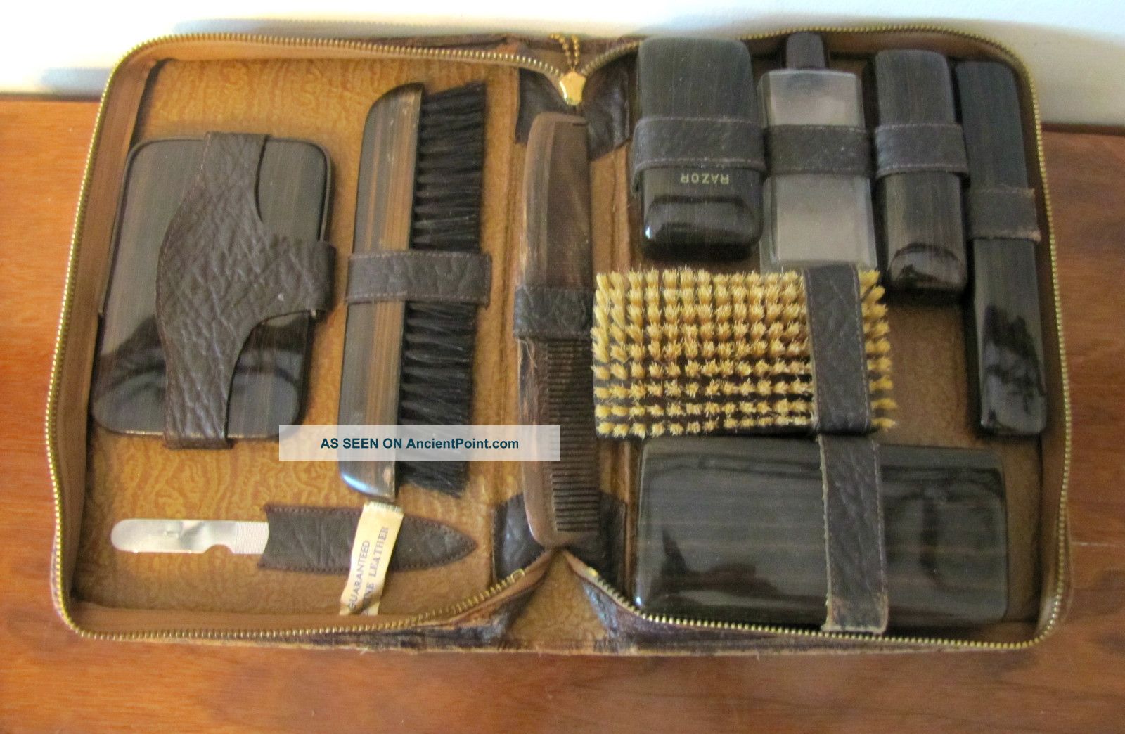 Gentleman ' S Antique Grooming Set In Leather Zip Case 10pc Set 1940 Art Deco photo