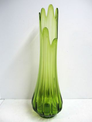 Vtg Retro Art Deco Ribbed Emerald Green Blown Glass Lava Flame Vase 21 - 1/2” Tall photo