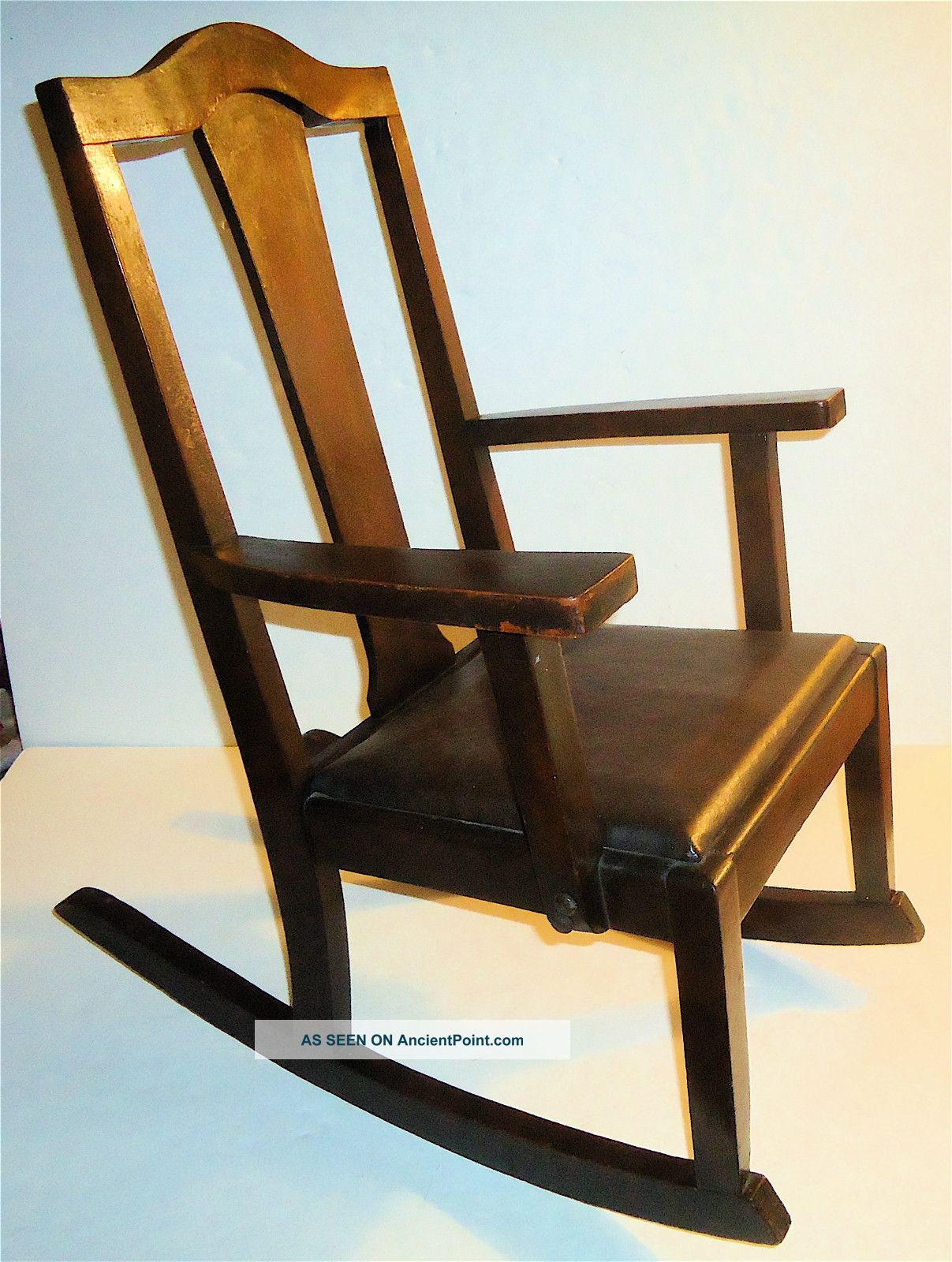Antique_oak_wood_childs_rocking_chair_arts_and_crafts_mission_style