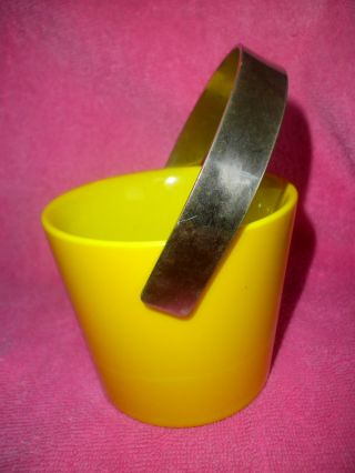 Vintage Mid Century Orrefors Fuga Glass Ice Bucket W/ Metal Handle Lemon Yellow photo