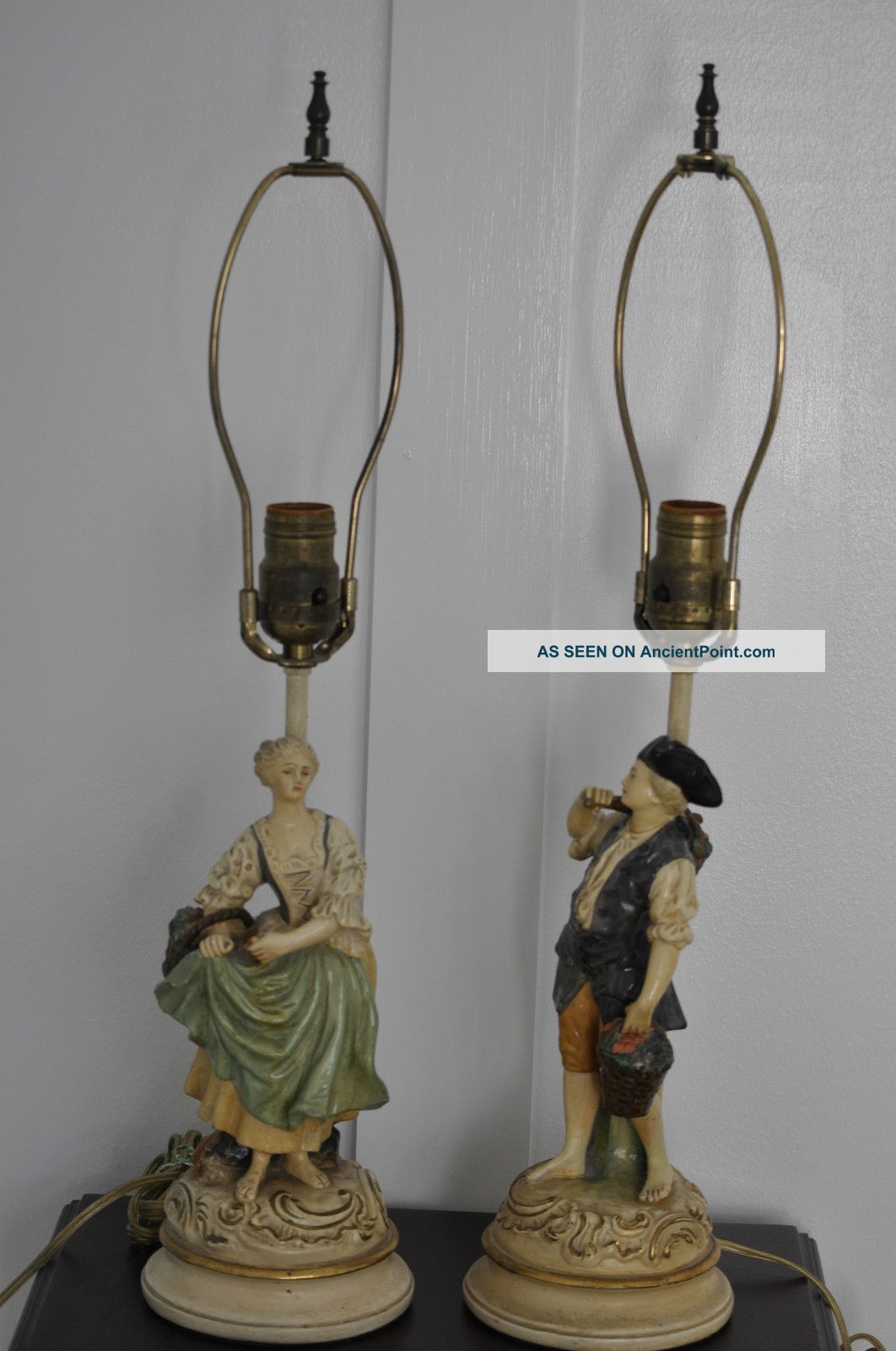 A Pair Of Vintage Table Lamps Lamps photo