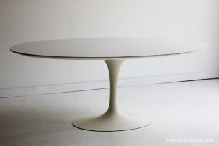 Mid Century Eero Saarinen Ovall Dining Table For Knoll  photo
