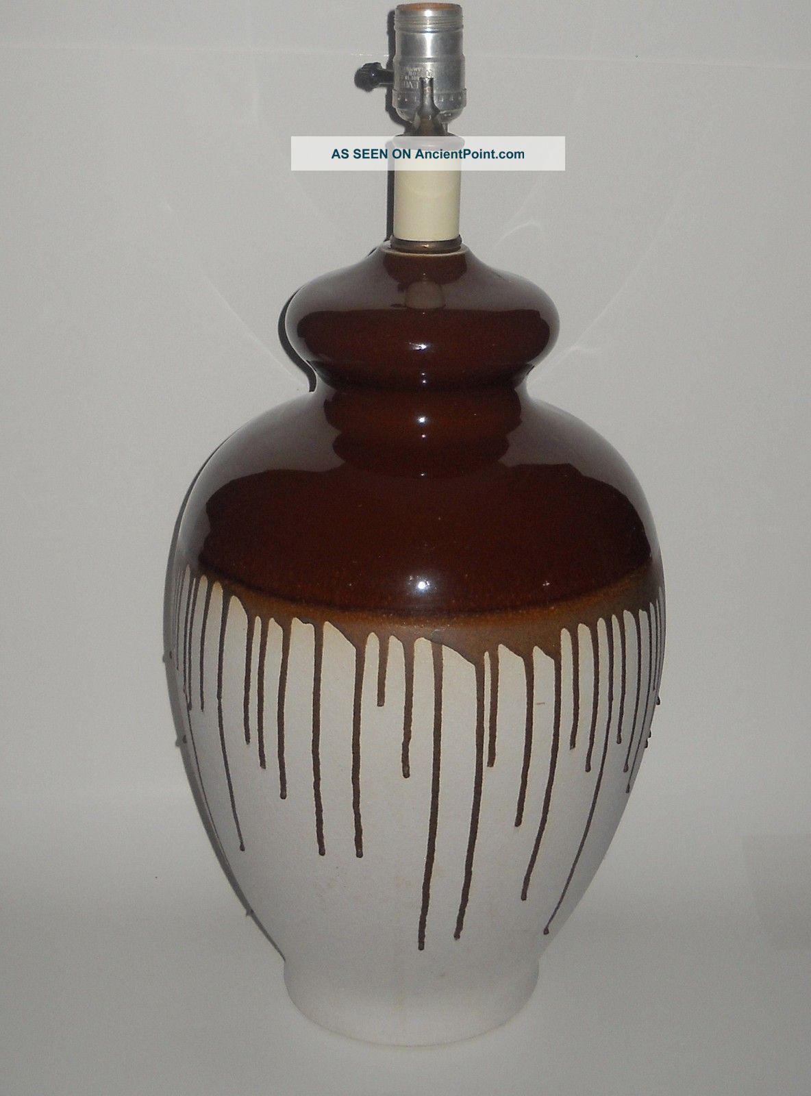 Mid - Century Danish Modern Textured Lava Drip Glaze Table Lamp Mid-Century Modernism photo