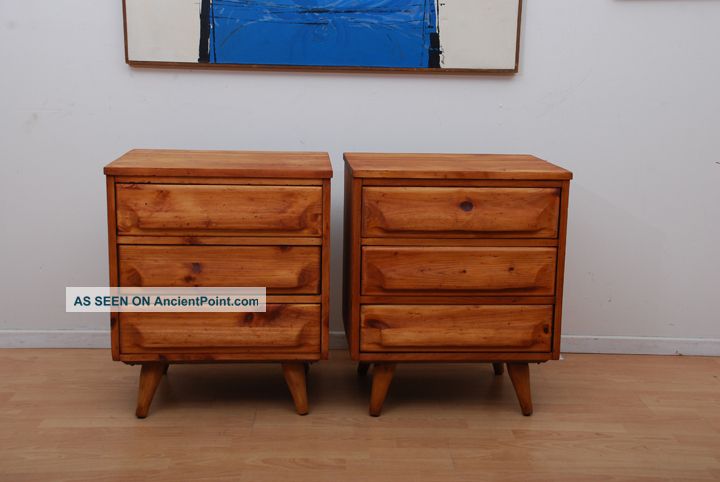 Pair Of Mid Century Modern Era Nightstand Set Sculptural Solid Pine Mid-Century Modernism photo