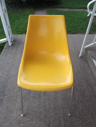 Krueger Metal Products Fiberglass Herman Miller Style Stackable Chair Yellow photo