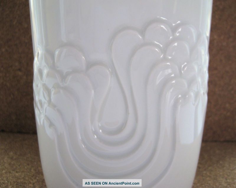 Modernist Porcelain Vase White Thomas Rosenthal West German Mid-Century Modernism photo
