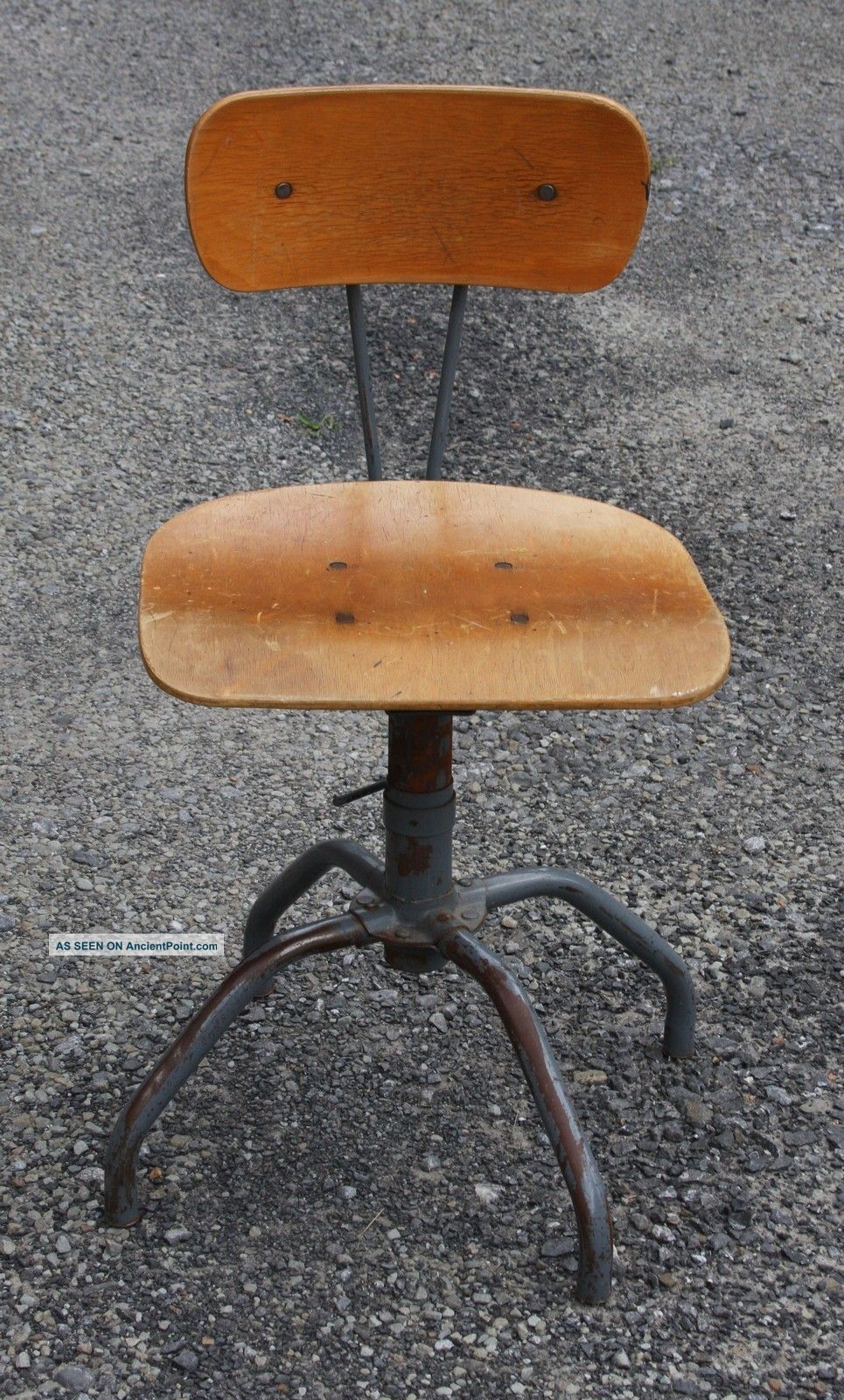 Vintage Industrial Era / Mid Century Modernism Wood & Metal Swivel Chair,  Singer 1900-1950 photo