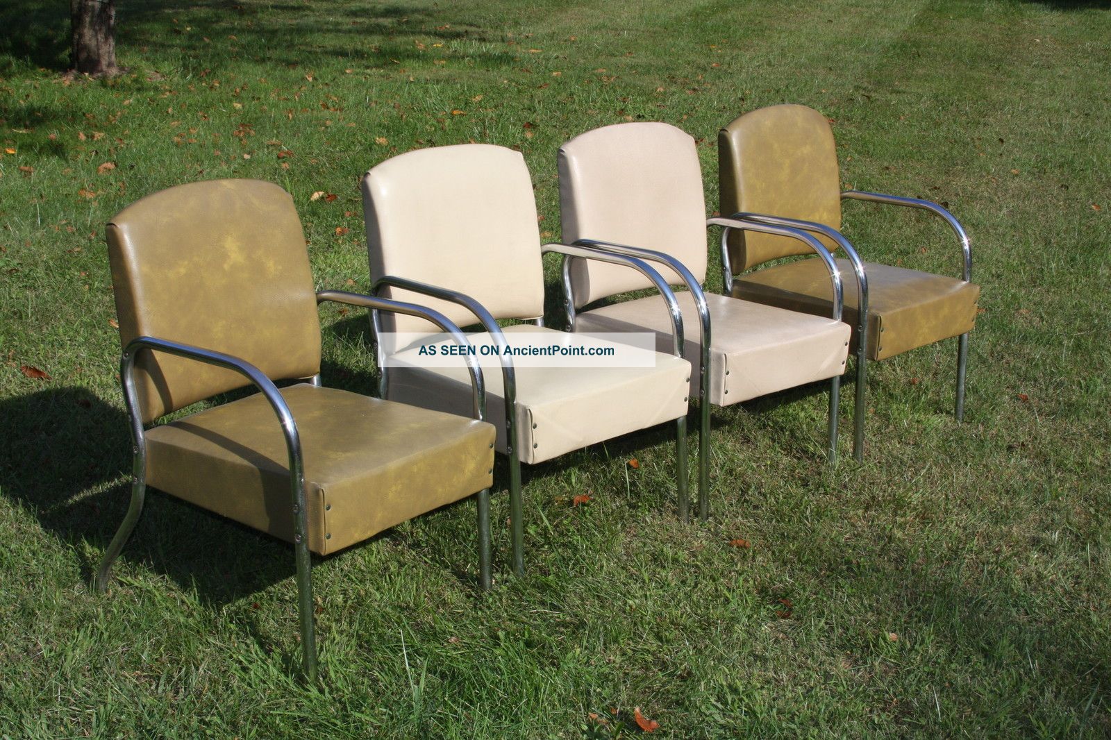 Vintage Retro Mid Century Modernism Set Four 1940s - 50s Chairs - Style 1900-1950 photo