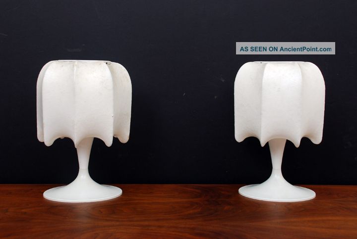 Mid Century Modern Bubble Table Lamps Tulip Plastic Base,  Germany Mid-Century Modernism photo