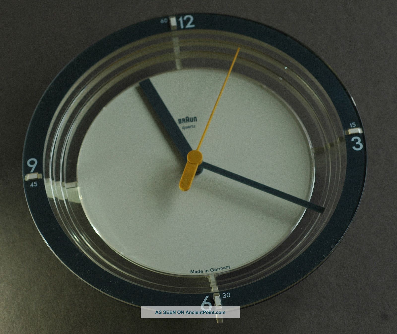 Braun Abw 21 Wall Clock Dietrich Lubs 1982 | Modernist Design Dieter Rams 1980s Mid-Century Modernism photo