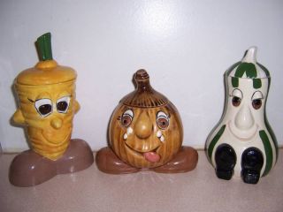 Vintage Retro Anthropomorphic Pottery Onion Parsnip & Gourd photo