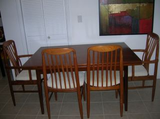 Vintageteak Dining Room - Table Wi Extensions,  8 Chairs photo