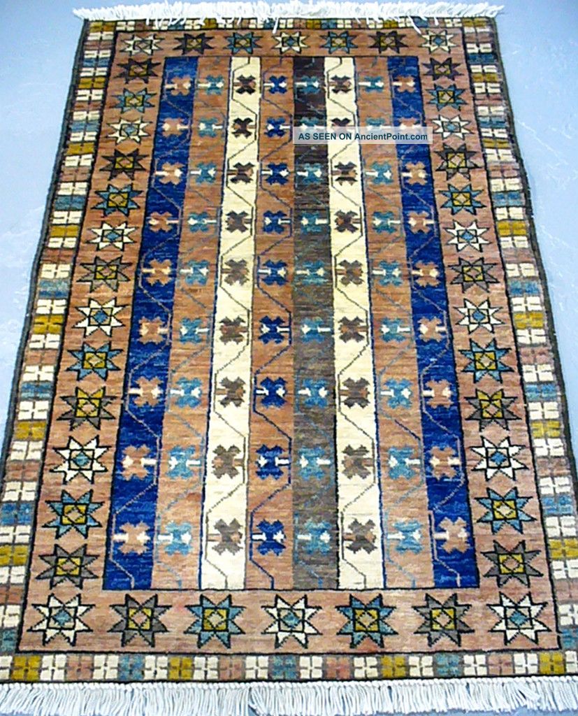 Unusual Hand Knotted Rug From Pakistan - 100% Wool,  Vegetal Dyes. Small (3x5 and smaller) photo
