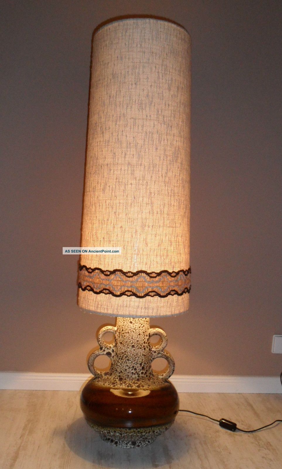 1970´s Floorlamp Organic Base Fine Condition 55 