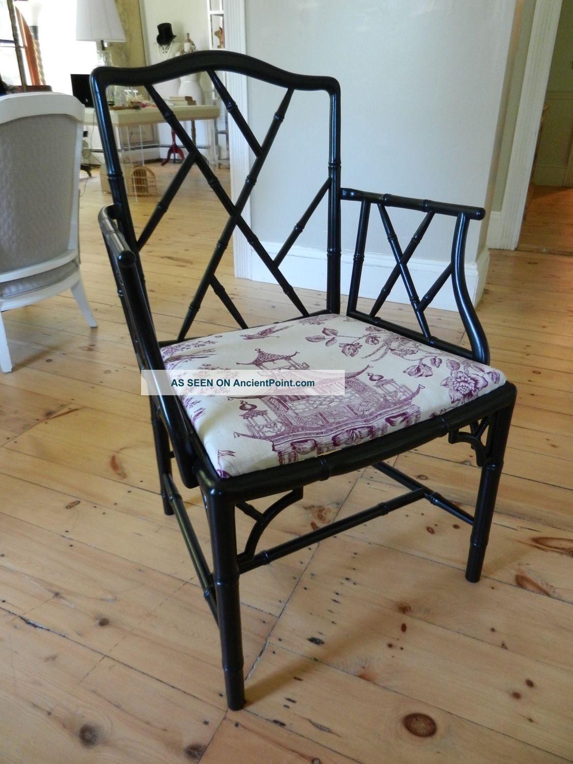 Vintage Refurbished Midcentury Chinese Chippendale Chair Asian Toile Fabric Post-1950 photo
