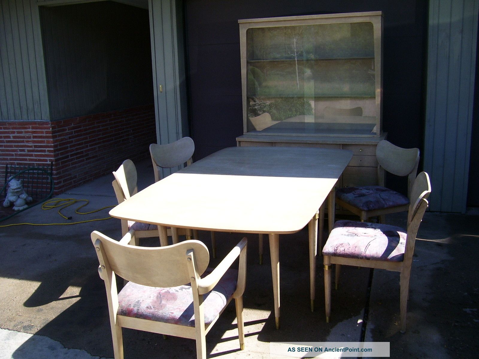 Midcentury Modern Blonde Oak Retro Dining Room Table & 6 Chairs With China Hutch Mid-Century Modernism photo