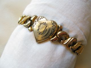 Vintage Gold Tone Engraved Sweetheart Heart Bracelet Speidel Made Phoenix 1946 photo