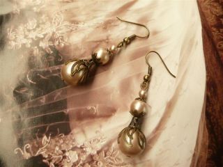 Paris Lace Pearl Vintage Brass Gold Victorian Antique Shabby Handcrafted Earring photo