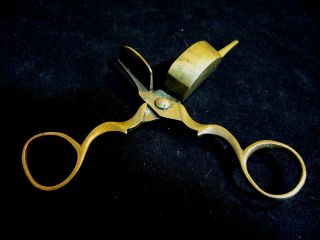Antique Victorian Brass 3 Footed Candle Wick Snuffer Trimmer Scissors C 1800 ' S photo
