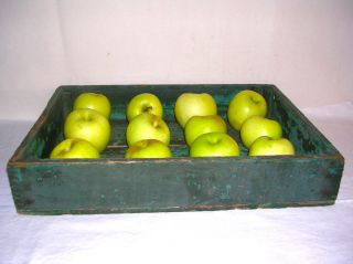 Aafa - Late 19th C. ,  Apple Tray In Green Paint photo