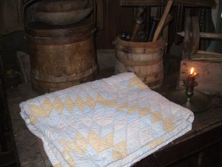 Olde Amish Primitive/antique Handmade Early Quilt photo
