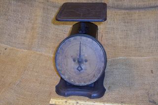 Primitive Household Spring Scales Old Antique Country House Farm Barn Tool photo