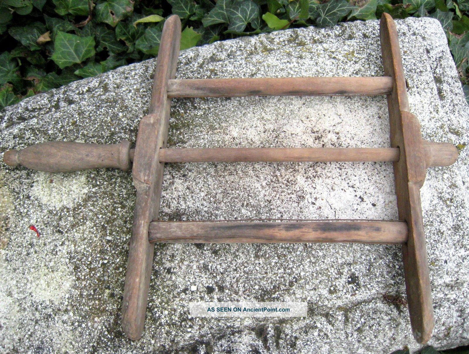 Antique Early Primitive Clothesline Kite Winder Handcrafted Acorn Finial End Primitives photo